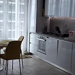 Apartment Alezzi *