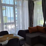 Apartment Alezzi *