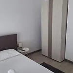 Apartment Alezzi