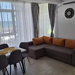Alezzi Apartment *