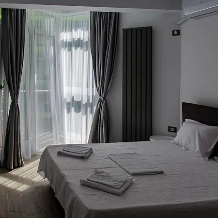 Alezzi Clasic Apartment Navodari