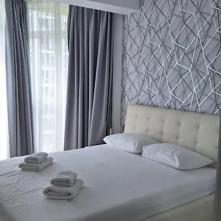 Alezzi Clasic Năvodari