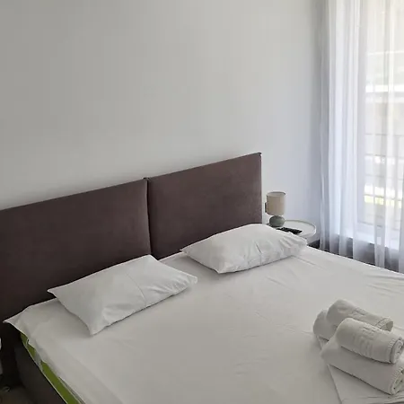 Alezzi Apartmán Năvodari
