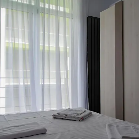 Alezzi Apartmán Năvodari